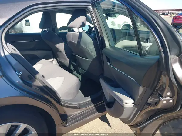4T1C11AK0MU442450 2021 TOYOTA CAMRY - Image 8