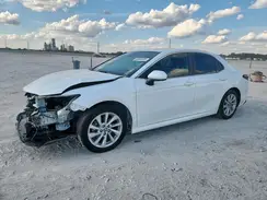 4T1C11AK0MU452010 2021 TOYOTA CAMRY