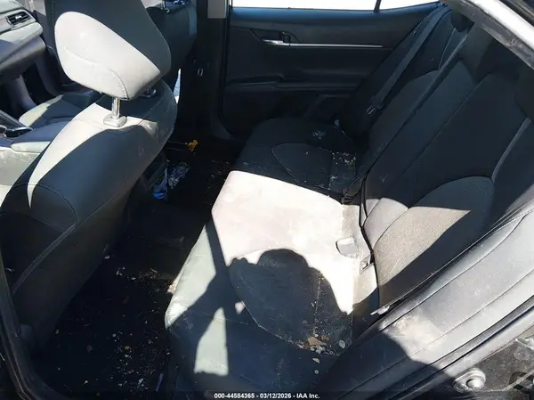 4T1C11AK0MU452802 2021 TOYOTA CAMRY - Image 8