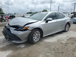 4T1C11AK0MU461208 2021 TOYOTA CAMRY