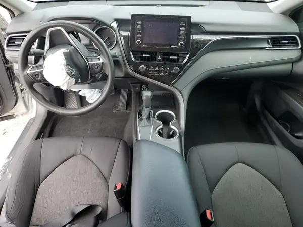 4T1C11AK0MU461208 2021 TOYOTA CAMRY - Image 8
