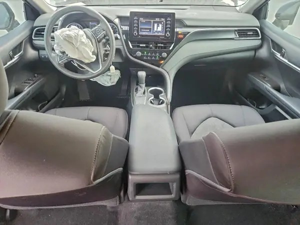 4T1C11AK0MU551085 2021 TOYOTA CAMRY - Image 8