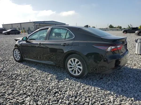 4T1C11AK0MU553872 2021 TOYOTA CAMRY - Image 2
