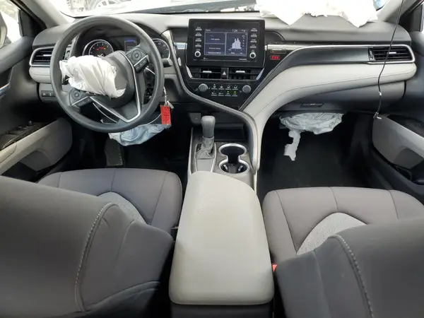 4T1C11AK0MU553872 2021 TOYOTA CAMRY - Image 8