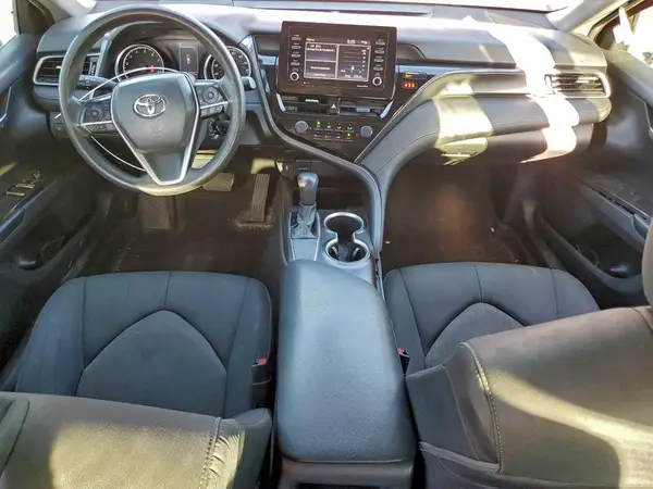 4T1C11AK0MU568193 2021 TOYOTA CAMRY - Image 8