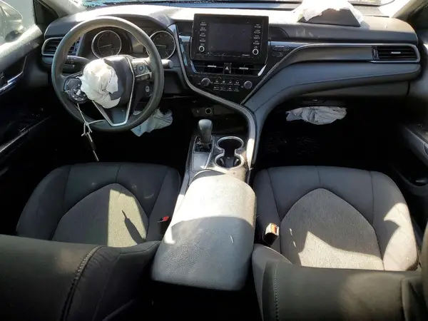 4T1C11AK0MU589299 2021 TOYOTA CAMRY - Image 8
