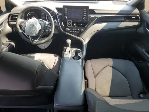 4T1C11AK0MU597015 2021 TOYOTA CAMRY - Image 8