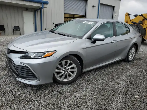 4T1C11AK0MU608899 2021 TOYOTA CAMRY - Image 1