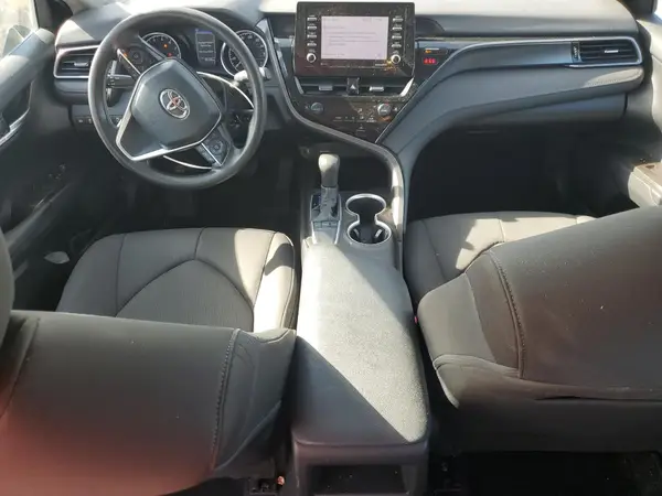 4T1C11AK0NU044947 2022 TOYOTA CAMRY - Image 8