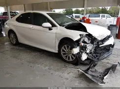 4T1C11AK0NU049744 2022 TOYOTA CAMRY