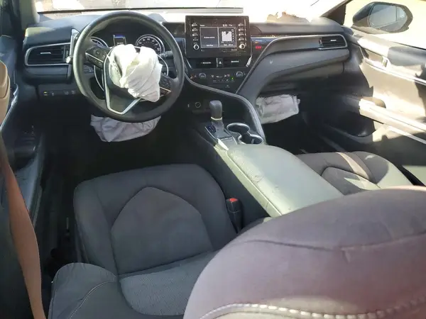 4T1C11AK0NU499975 2022 TOYOTA CAMRY - Image 8