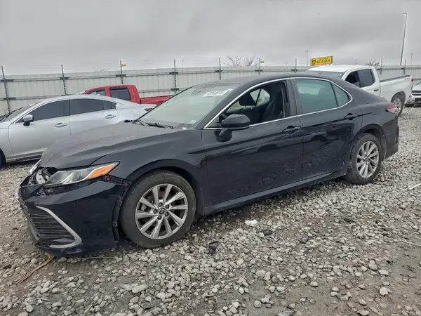 4T1C11AK0NU638017 2022 TOYOTA CAMRY - Image 1