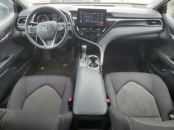 4T1C11AK0NU638065 2022 TOYOTA CAMRY - Image 8