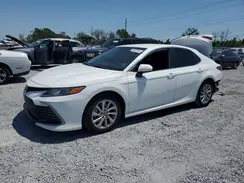 4T1C11AK0NU647476 2022 TOYOTA CAMRY