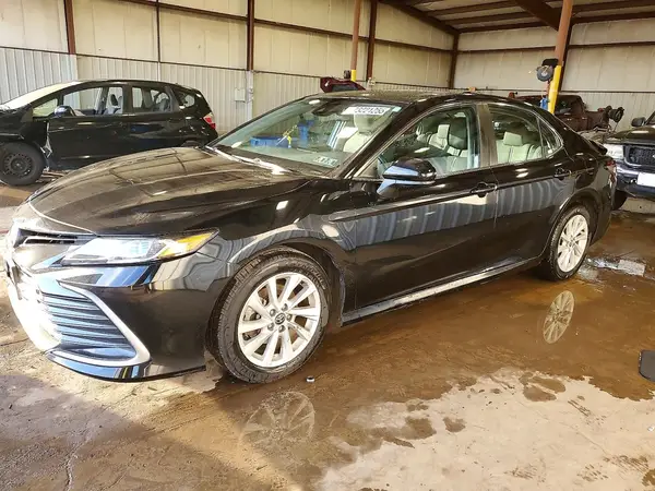 4T1C11AK0NU661054 2022 TOYOTA CAMRY - Image 1