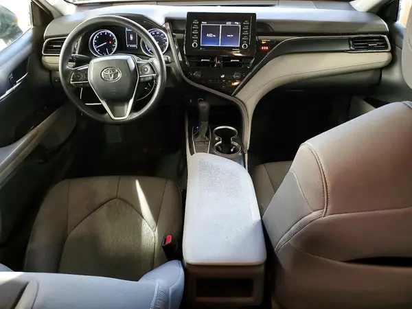 4T1C11AK0NU661054 2022 TOYOTA CAMRY - Image 8
