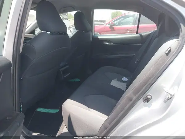 4T1C11AK0NU679666 2022 TOYOTA CAMRY - Image 8