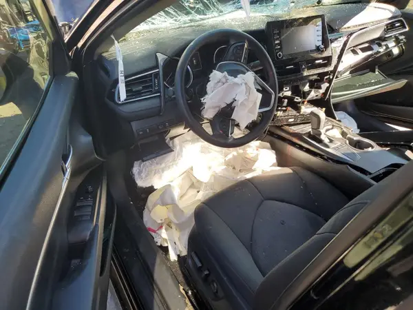 4T1C11AK0NU685757 2022 TOYOTA CAMRY - Image 8