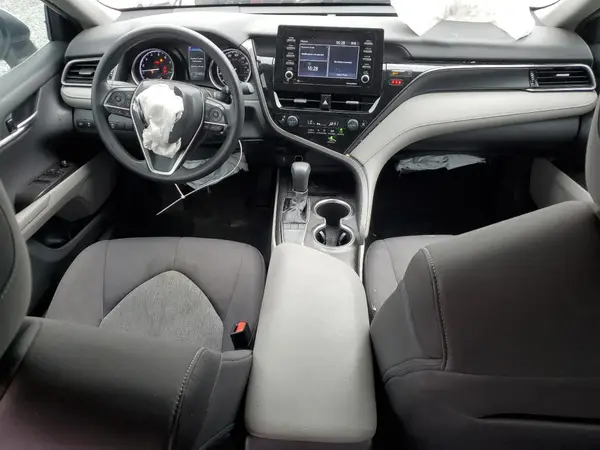 4T1C11AK0NU687735 2022 TOYOTA CAMRY - Image 8