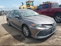 4T1C11AK0NU711192 2022 TOYOTA CAMRY