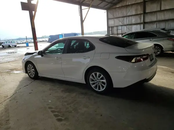 4T1C11AK0PU081077 2023 TOYOTA CAMRY - Image 2