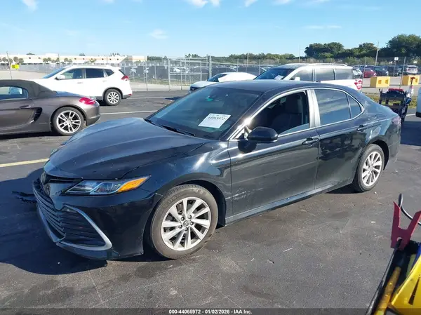 4T1C11AK0PU105524 2023 TOYOTA CAMRY - Image 2