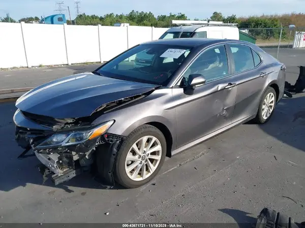 4T1C11AK0PU126812 2023 TOYOTA CAMRY - Image 2