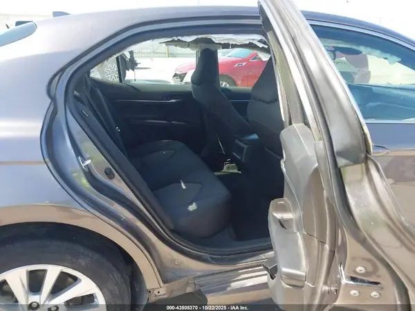 4T1C11AK0PU129208 2023 TOYOTA CAMRY - Image 8