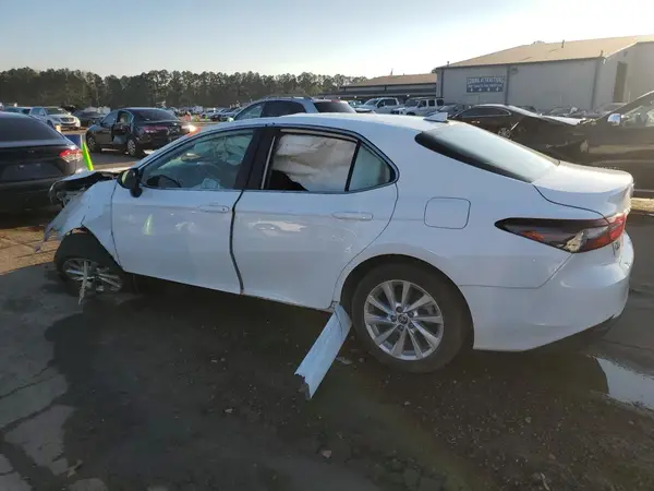 4T1C11AK0PU133839 2023 TOYOTA CAMRY - Image 2