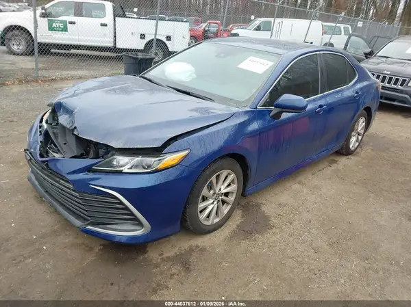 4T1C11AK0PU139012 2023 TOYOTA CAMRY - Image 2
