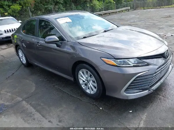 4T1C11AK0PU142671 2023 TOYOTA CAMRY - Image 1
