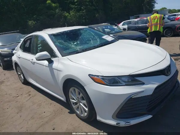 4T1C11AK0PU145781 2023 TOYOTA CAMRY - Image 1