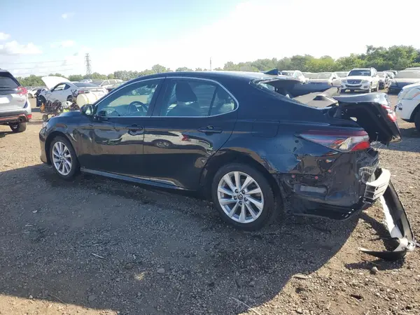 4T1C11AK0PU725483 2023 TOYOTA CAMRY - Image 2