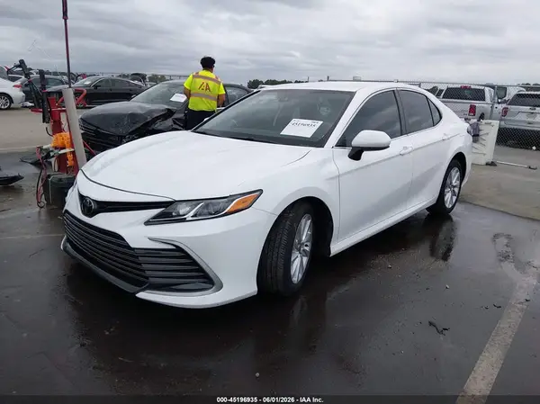 4T1C11AK0PU765031 2023 TOYOTA CAMRY - Image 2