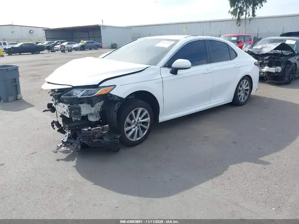 4T1C11AK0PU776174 2023 TOYOTA CAMRY - Image 2