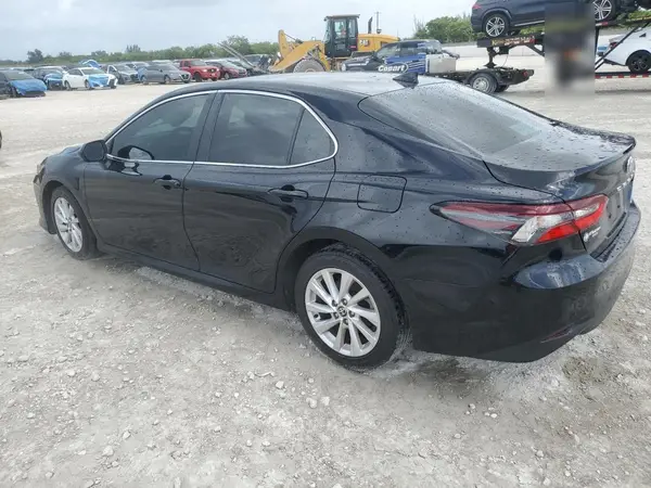 4T1C11AK0PU810680 2023 TOYOTA CAMRY - Image 2