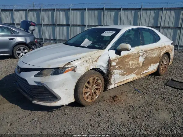 4T1C11AK0PU830184 2023 TOYOTA CAMRY - Image 2