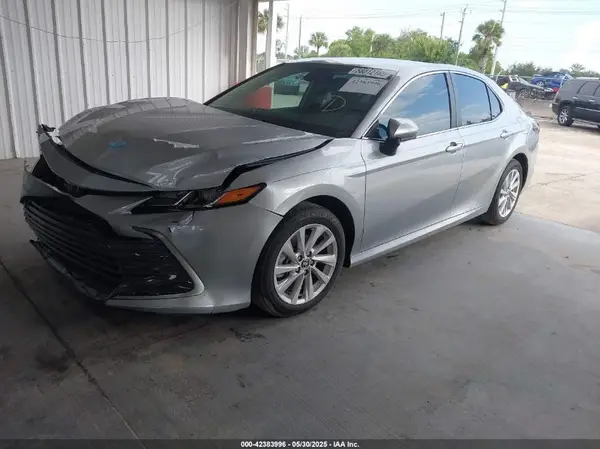 4T1C11AK0PU831934 2023 TOYOTA CAMRY - Image 2