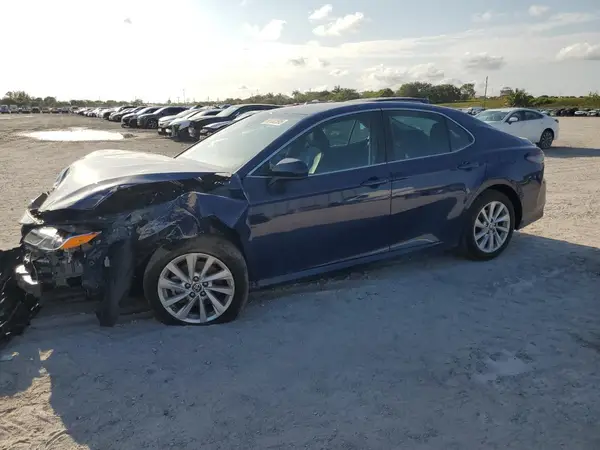 4T1C11AK0RU193297 2024 TOYOTA CAMRY - Image 1