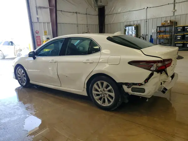 4T1C11AK0RU222636 2024 TOYOTA CAMRY - Image 2