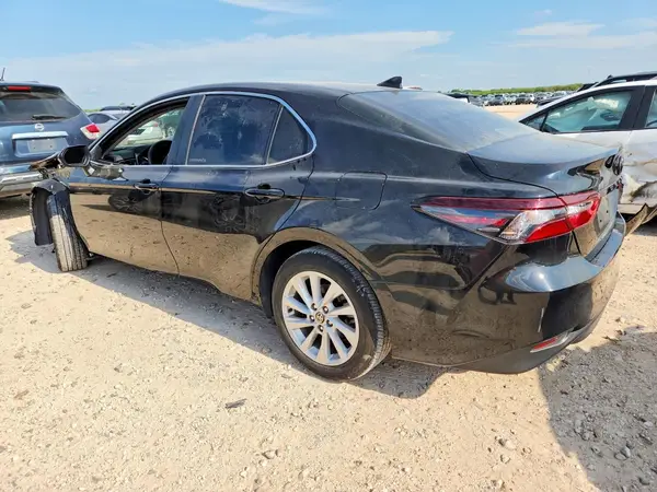 4T1C11AK0RU223110 2024 TOYOTA CAMRY - Image 2