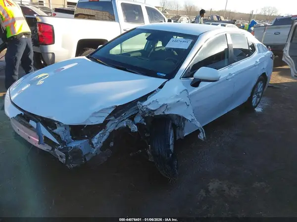 4T1C11AK0RU227657 2024 TOYOTA CAMRY - Image 2
