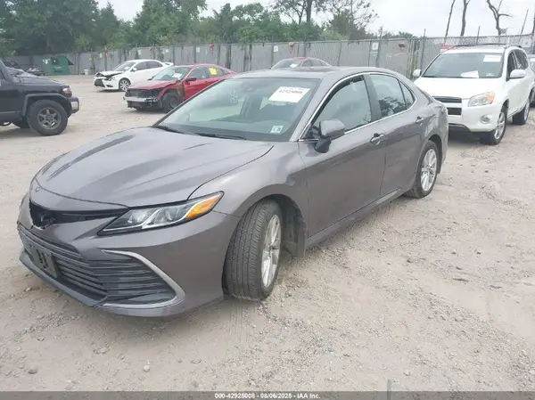 4T1C11AK0RU250839 2024 TOYOTA CAMRY - Image 2