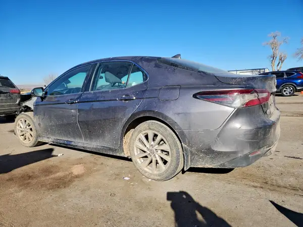 4T1C11AK0RU256009 2024 TOYOTA CAMRY - Image 2