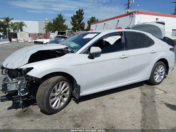 4T1C11AK0RU262067 2024 TOYOTA CAMRY - Image 2