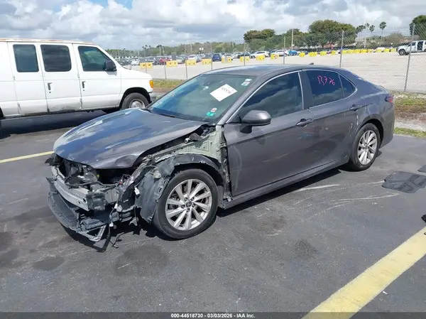 4T1C11AK0RU844427 2024 TOYOTA CAMRY - Image 2