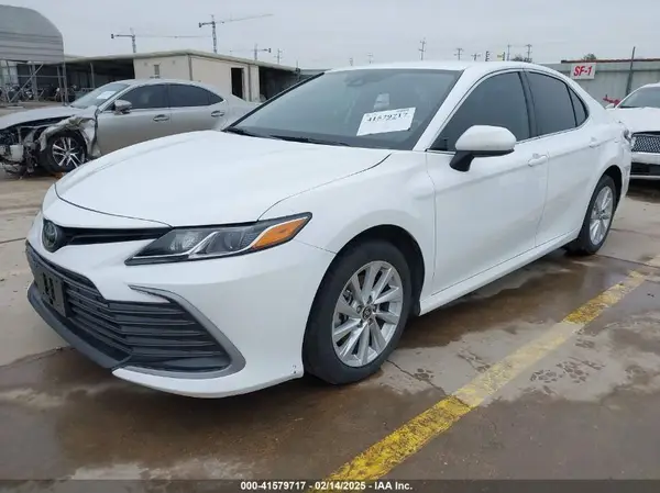 4T1C11AK0RU846968 2024 TOYOTA CAMRY - Image 2