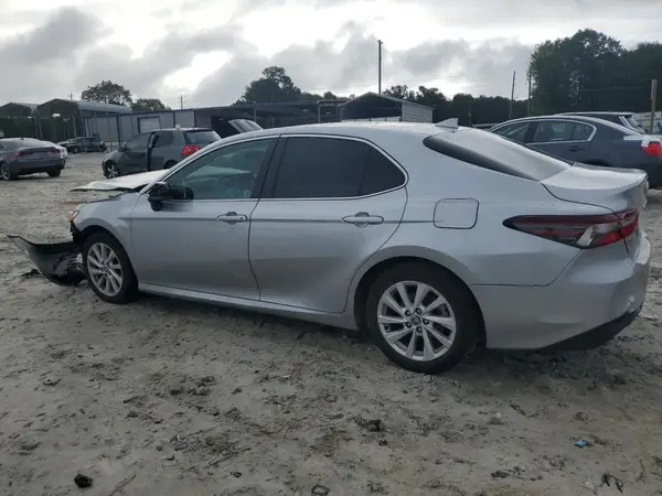 4T1C11AK0RU860854 2024 TOYOTA CAMRY - Image 2