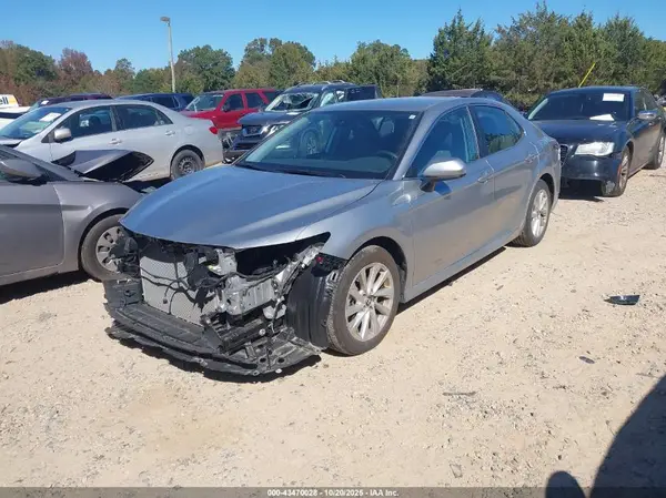 4T1C11AK0RU864533 2024 TOYOTA CAMRY - Image 2