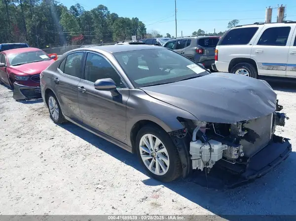 4T1C11AK0RU868369 2024 TOYOTA CAMRY - Image 1